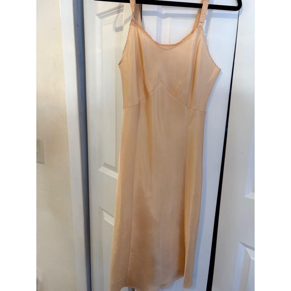 Wonder Maid Molded Magic Vintage Full Slip 34 Peach Acetate Scallop‎ Hem